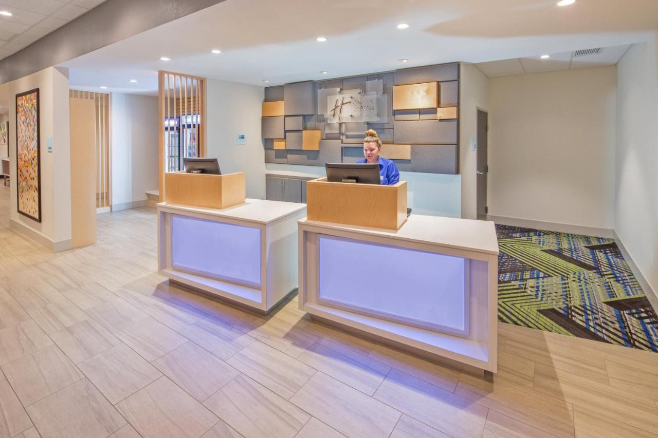 Holiday Inn Express & Suites - Indianapolis Nw - Zionsville, An Ihg Hotel Whitestown Extérieur photo